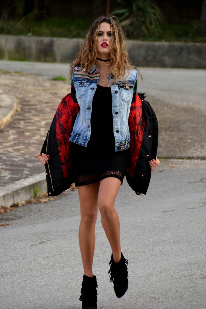 Martina Favaro for Desigual